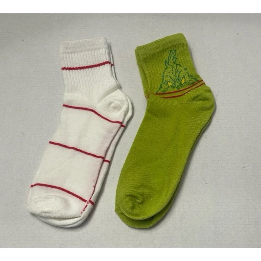 Grinch Socks Men’s 8 Pair New Without Tags
